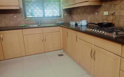 Rehman gardens - 3BR Apartment - image 9