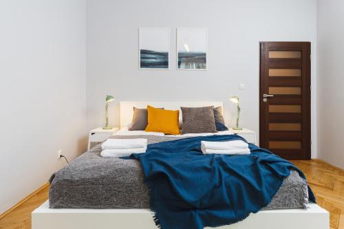 Two Bedroom Apartment - Rzeszowska 8 Street 4