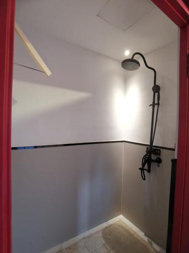 Deluxe Double Room image 6