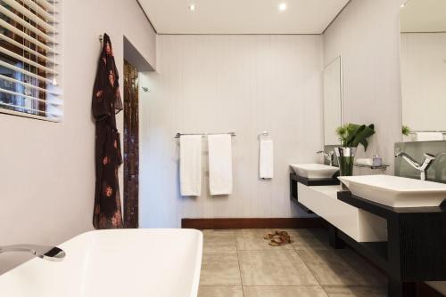 Emerald Resort And Casino Vanderbijlpark Booking Deals Photos Reviews
