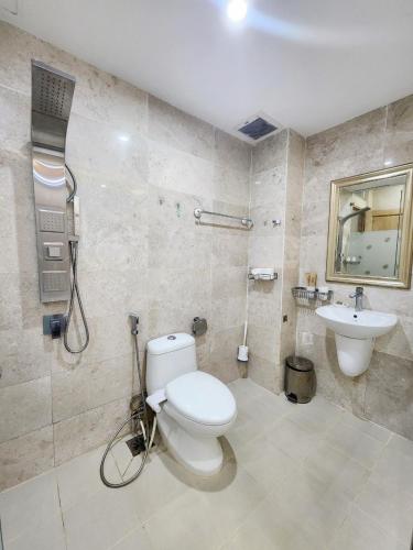 F F HOUSE Homestay - 화장실