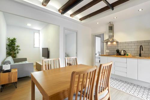 Ma Bright apartment next to Parc de Montjuïc, Barcelona