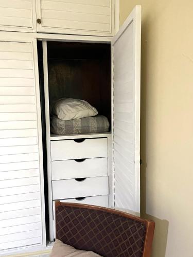 Double Room image 3