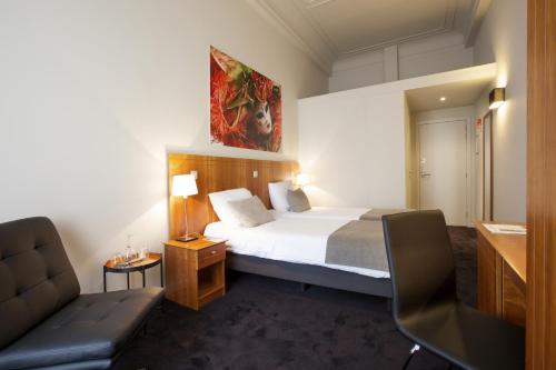 Theater Hotel Leuven Centrum Room Type - Standard Double or Twin Room with Shower