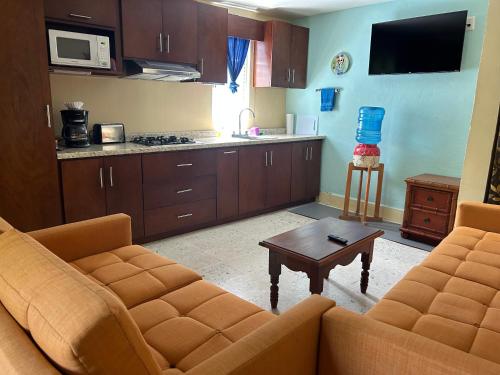 Family Room image 10