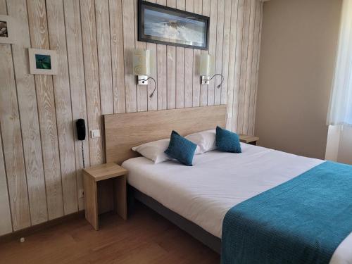 Brit Hotel des Halles - image 7
