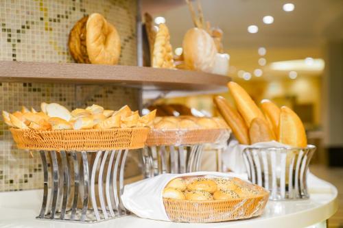 فندق إعمار جراند فندق إعمار جراند