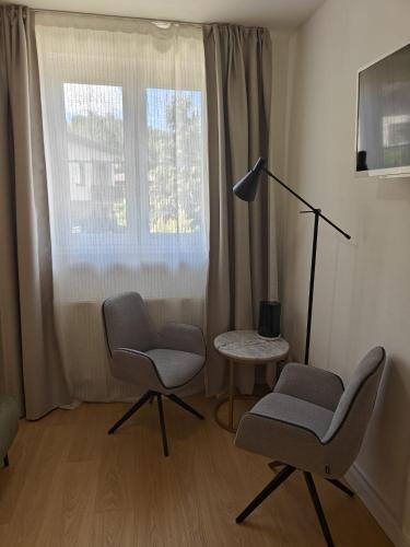 Two-Bedroom Suite (2 Adults + 2 Children)  image 4
