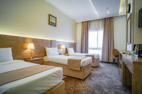 Triple Room image 2