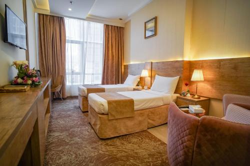 Double Room image 1