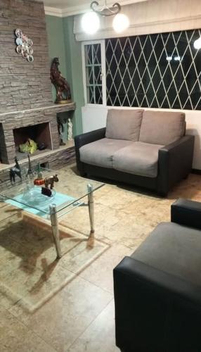 Amplia casa urbanización privada (Amplia casa urbanizacion privada) in เอลกอนดาโด