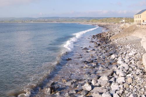 Strand, Shamrock Inn Hotel in Lahinch