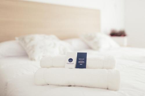 Standard Double Room with Shared Bathroom image 5