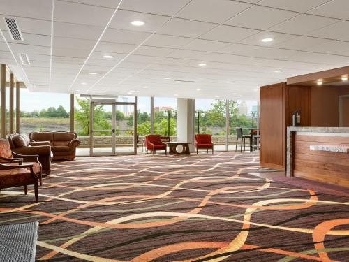 Lobby, Travelodge by Wyndham Niagara Falls Fallsview near Niagara Fallsview Casino