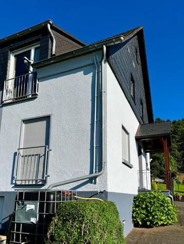 Deine-Eifel-Ferienwohnung