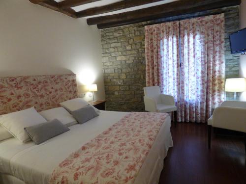 2 twin beds