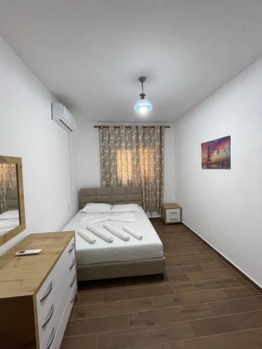 Two-Bedroom Apartment with Terrace image 7