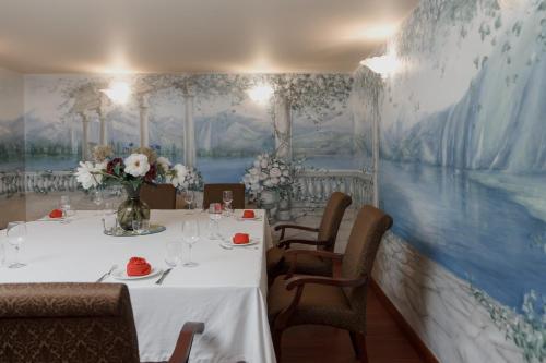 設施, Pusyne in 比斯托納斯