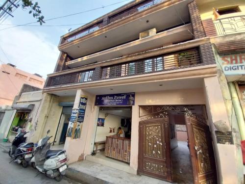 Rishikesh bhavan