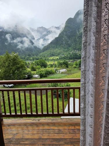 Apkārtne, Hotel Miravalle in Imera