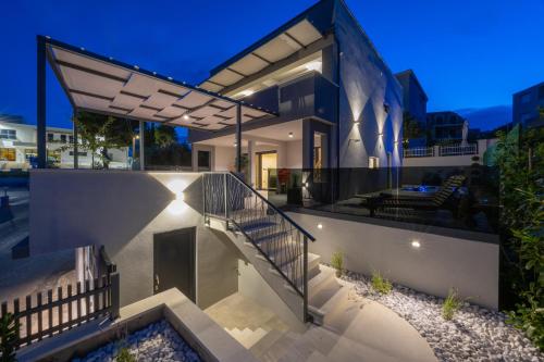 Villa Roma Sauna and Hydrotherapy Pool – khách sạn tại Okrug Gornji