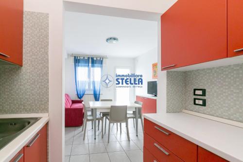 Apartment with Garden View image 5