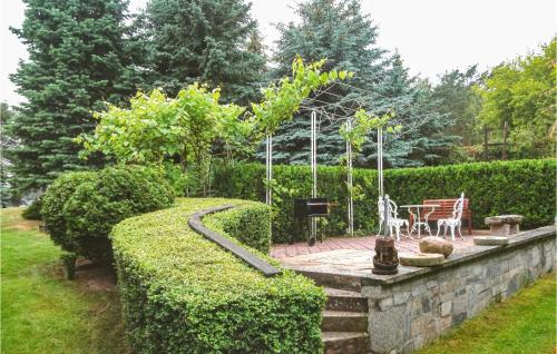 Viesnīcas āriene, Stunning Home In Pleszew With Wifi in Zawidowice