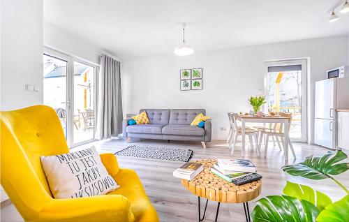 Beautiful Home In Nowecin With Kitchen