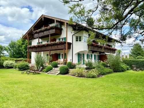 Landhaus Marinella Hotel Garni in Bad Wiessee, Deutschland