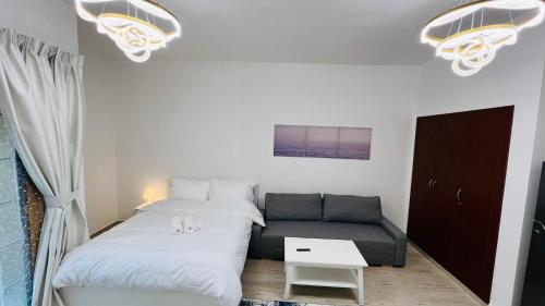 Spacious Furnished studio with balcony Spain cluster International city, Dubái (foto 7)