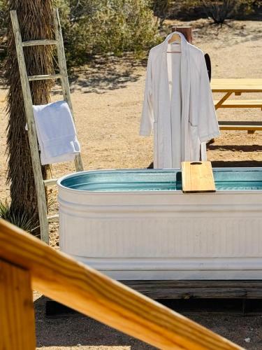 Casa Agave: Comfy Joshua Tree Cottage With Free Breakfast Bar in Joshua Tree, USA