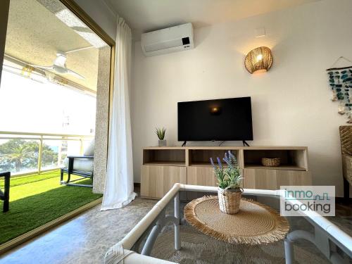 Sun Beach Cala Dorada - image 5