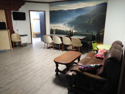 奧博德杜來克酒店 (Hotel du Lac - Au Bord du Lac) in 拉圖多韋爾尼