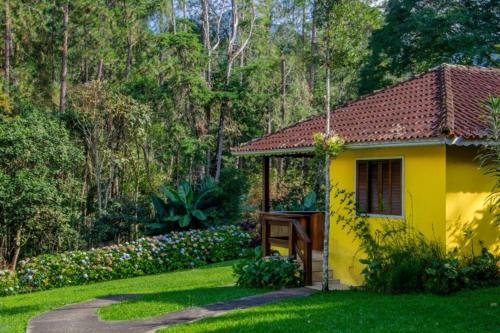 2 bedrooms, 4 beds