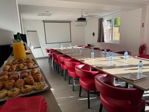 Brit Hotel Brive La Gaillarde - Restaurant La Limousine - image 4