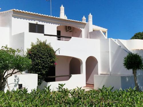 Villa Narciso gîte à louer Praia da Cova Redonda