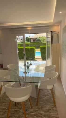 Superbe appartement à proximité de la plage Superbe appartement à proximité de la plage