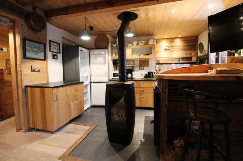 Chalet Bobech - Chalet traditionnel décor bois, très chaleureux et convivial. MAE-3379, Tignes (photo 3)