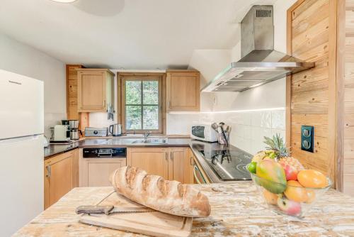 Chalet Crystal Ridge - Chalet - 129m2 - 6 chambres, 6 salles de bain MAE-3406 in เลเบรวิแยร์