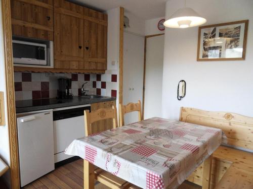 Résidence Themis - Appartement tout confort · Ski aux pieds · Vue pistes MAE-3692 (Residence Themis - Appartement tout confort · Ski aux pieds · Vue pistes MAE-3692) in لا بلاجني