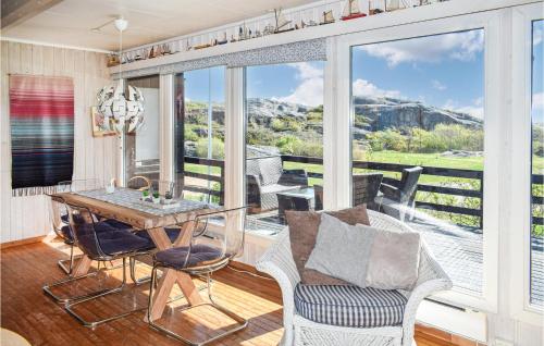 Lovely Home In Stavern With Wifi