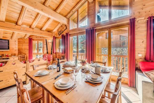 Chalet Gypaete - Chalet Traditionnel 90m2 - 5 chambres, 4 salles de bain, sauna MAE-5891 near Lo Soli