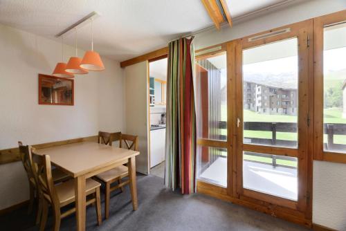 Residence Agate - Agreable studio divisible · Acces direct aux pistes · Vue pistes · Casier a skis M in La Plagne