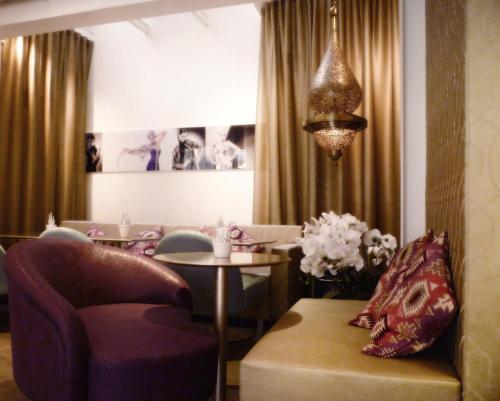 Hôtel Mayet - image 14