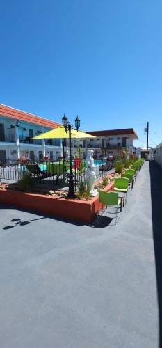 Riverside Motel