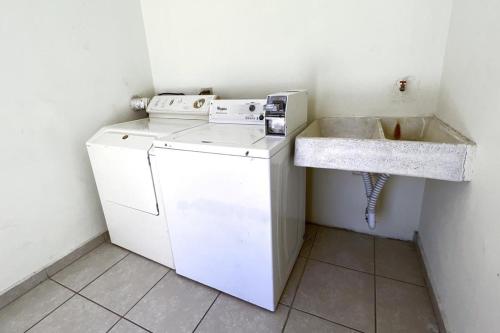 Depa en Centenario Exelente Ubicación 1! (Depa en Centenario Exelente Ubicacion 1!) in El Centenario