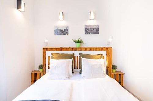 Central Comfy Home - image 14