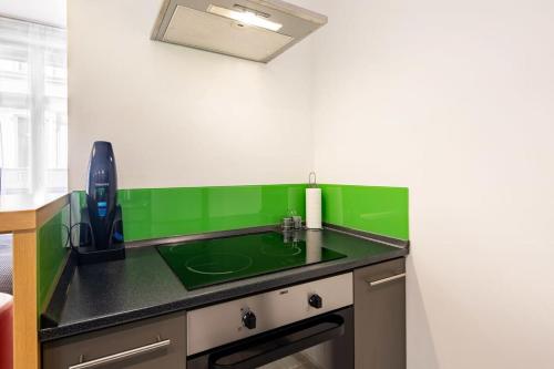 Central Comfy Home - image 2
