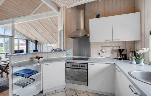kuhinja, Holiday Home Lakolk Rømø I Denmark in Lakolk