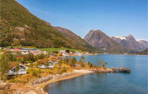 Hotelli välisilme, 2 Bedroom Stunning Home In Fjærland in Fjaerland